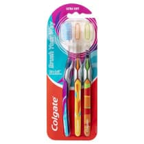 Colgate Slim Soft Advanced Manual Toothbrush 3 Pack